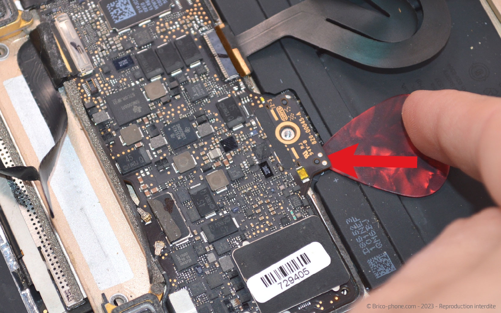 Comment changer la batterie sur Macbook A1534 photo 2