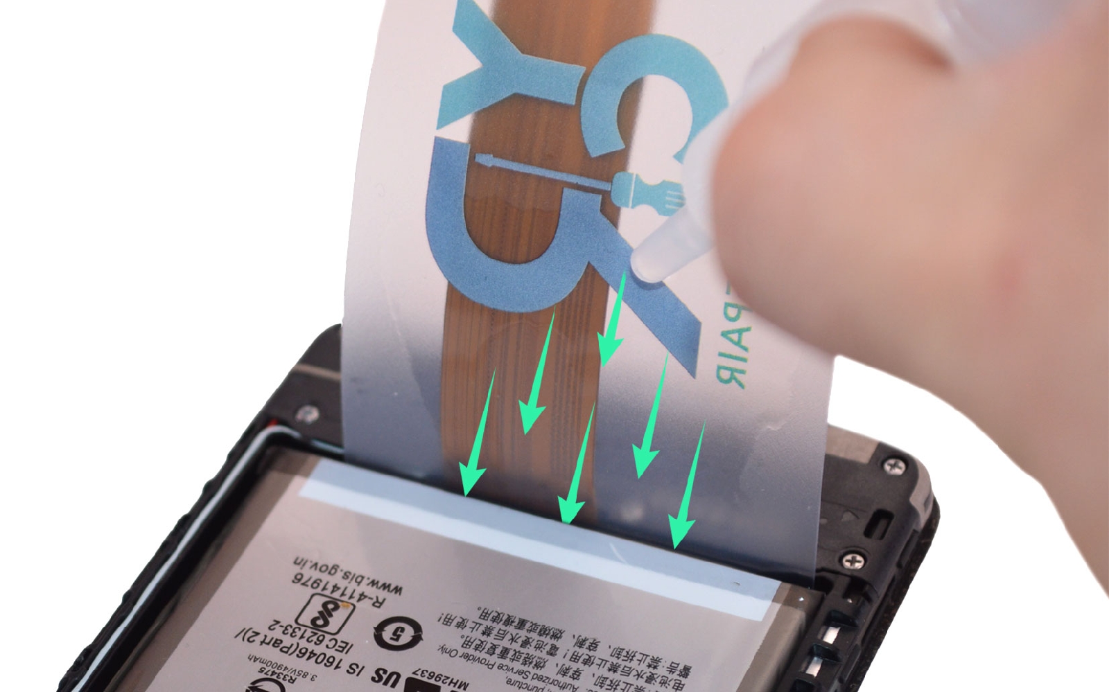 Comment remplacer le bloc écran cassé  sur Galaxy A13 (5G) photo 3