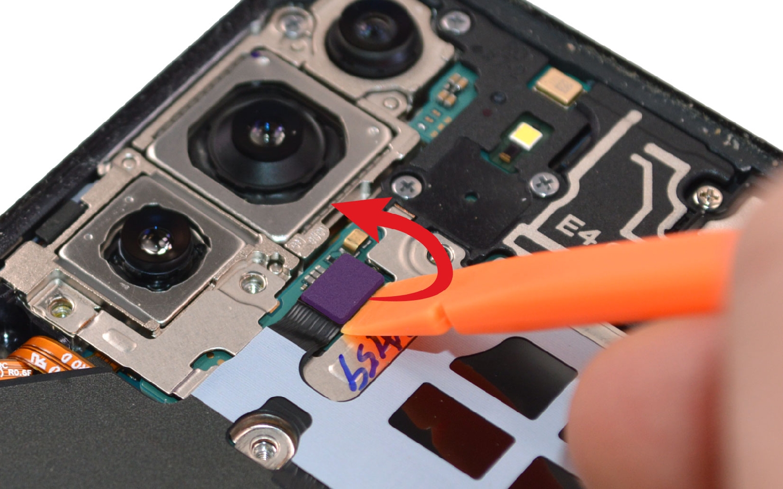 Comment changer la batterie sur Galaxy S22 photo 1