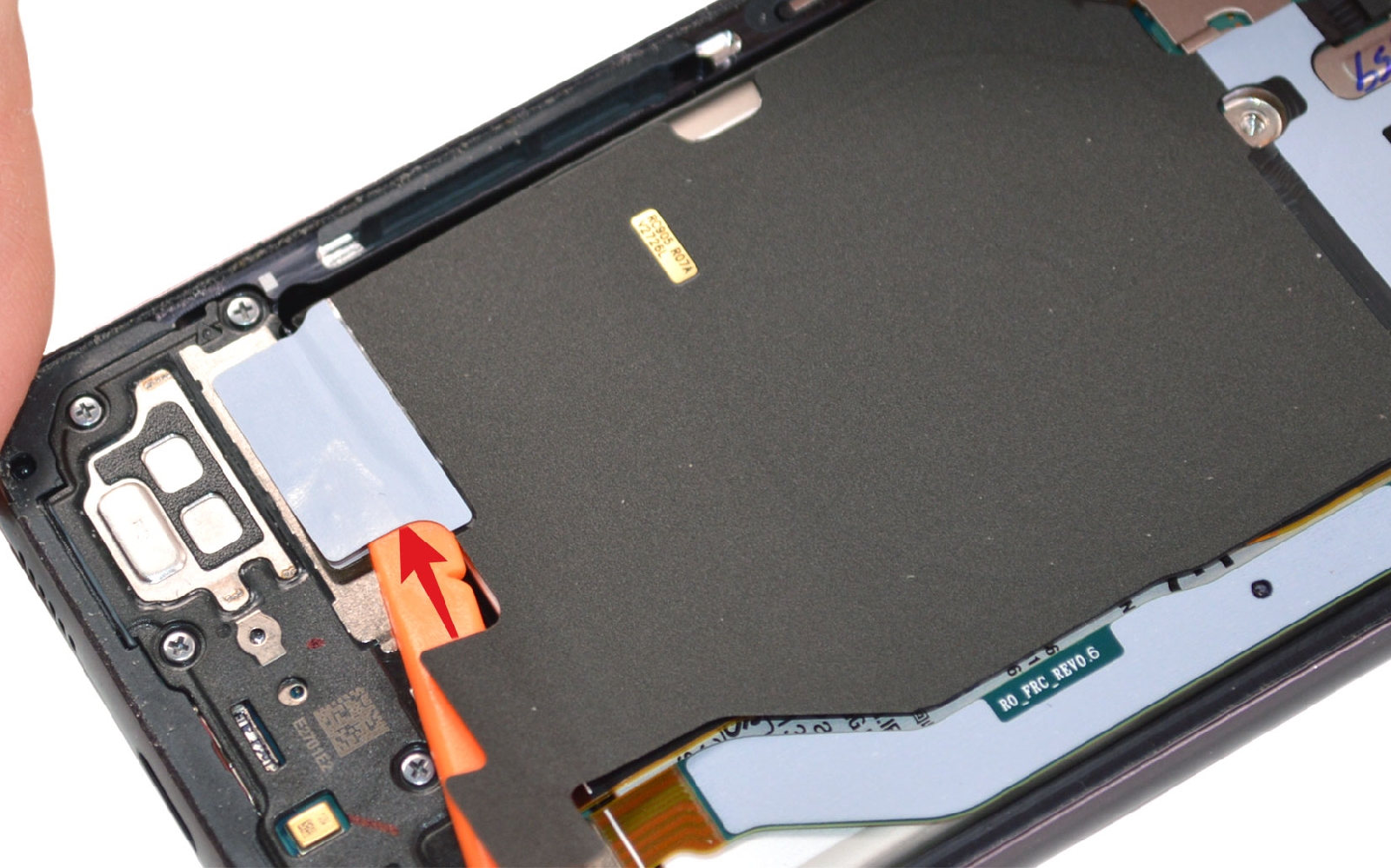 Comment changer le connecteur de charge sur Galaxy S22 photo 4