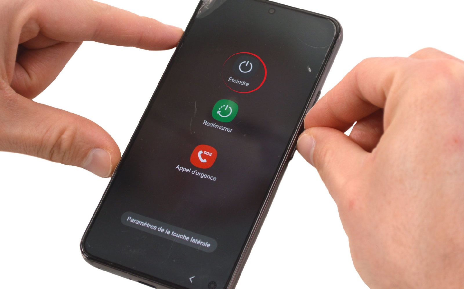 Comment changer la vitre arrière sur Galaxy S22 photo 2