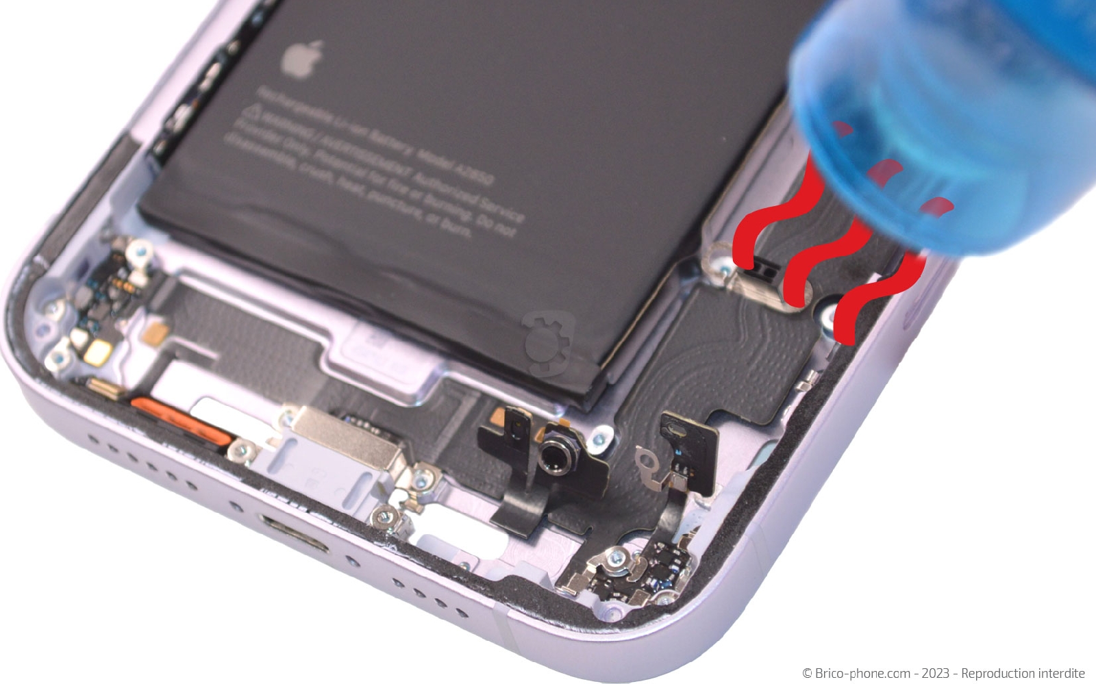 Comment chnager le connecteur de charge  sur iPhone 14 Plus photo 1