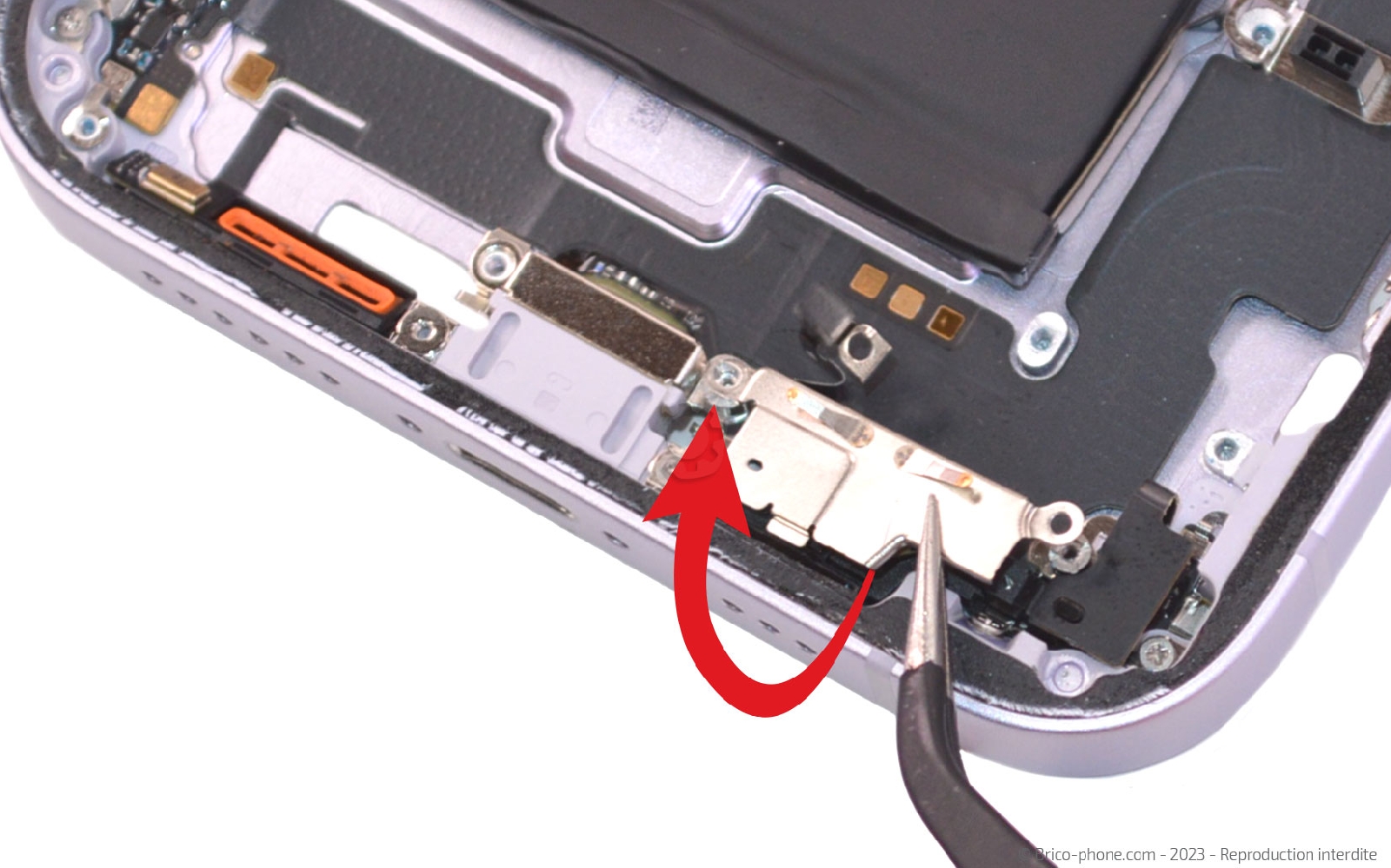 Comment chnager le connecteur de charge  sur iPhone 14 Plus photo 2