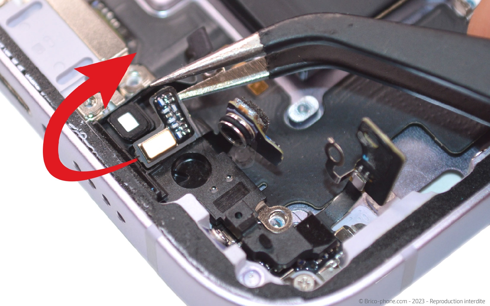 Comment chnager le connecteur de charge  sur iPhone 14 Plus photo 1