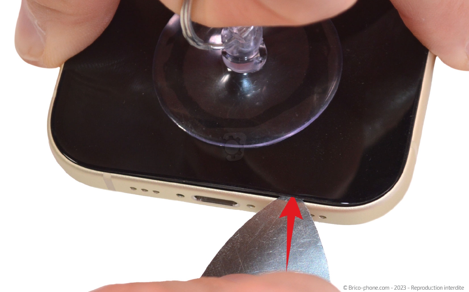 Comment changer l'écran  sur iPhone 15 photo 4