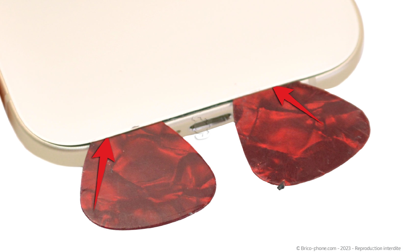 Comment changer la batterie sur iPhone 15 photo 4