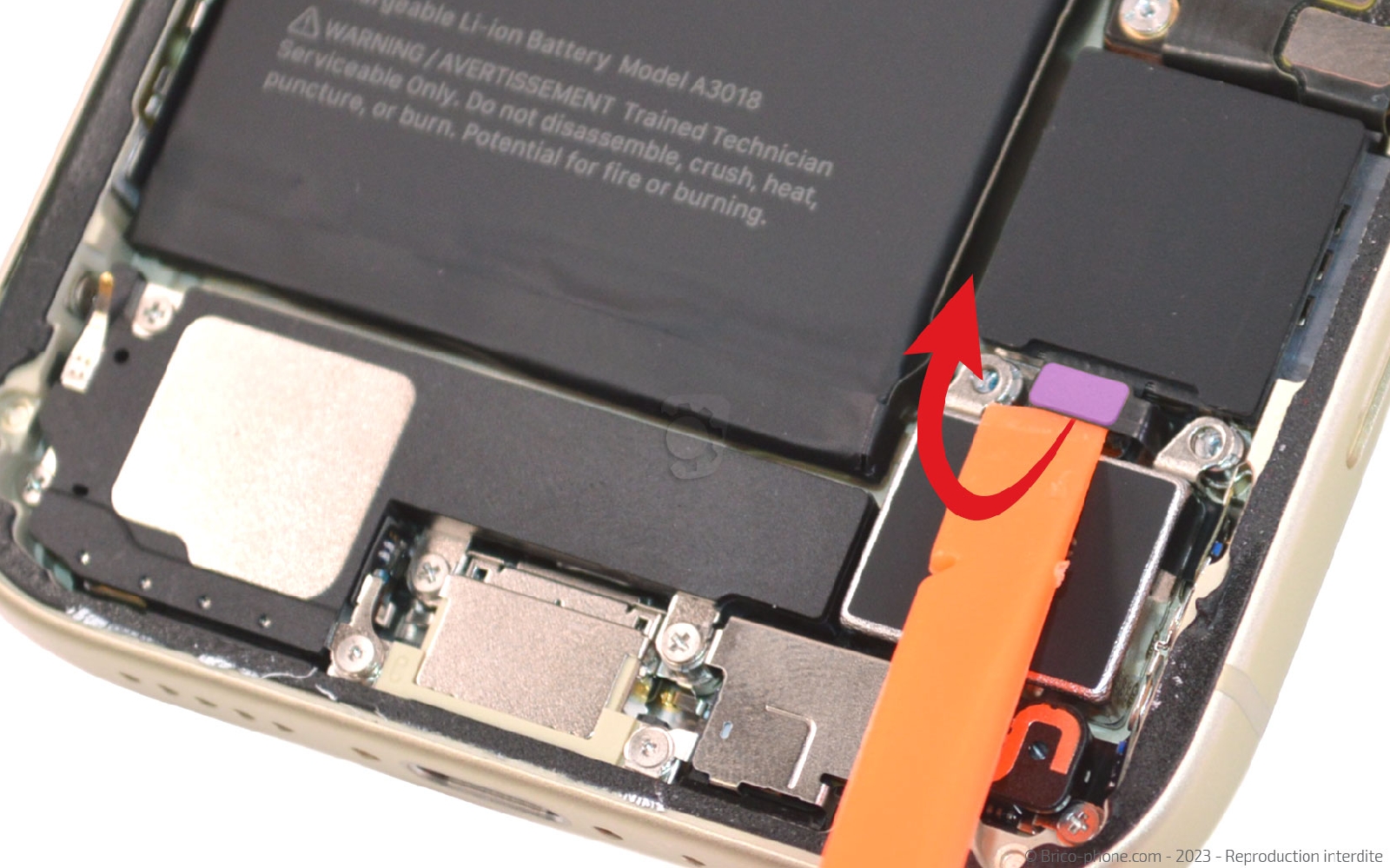 Comment changer le connecteur de charge sur iPhone 15 photo 1