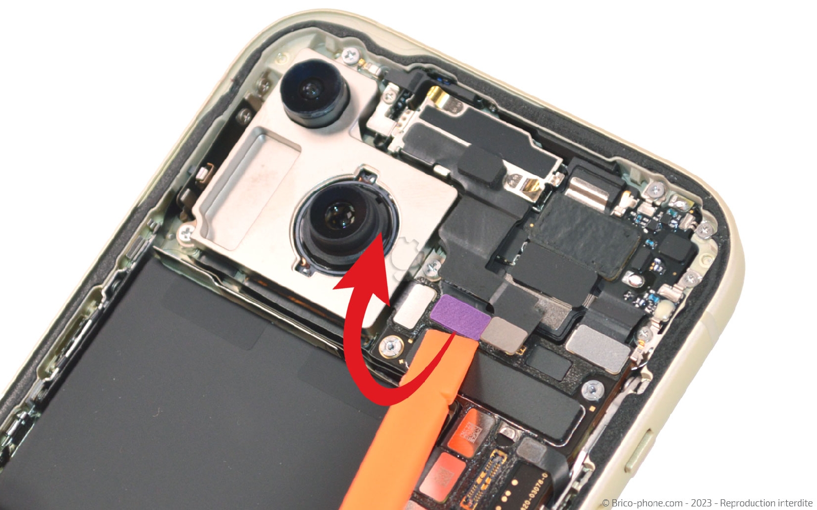 Comment changer le haut-parleur interne sur iPhone 15 photo 2