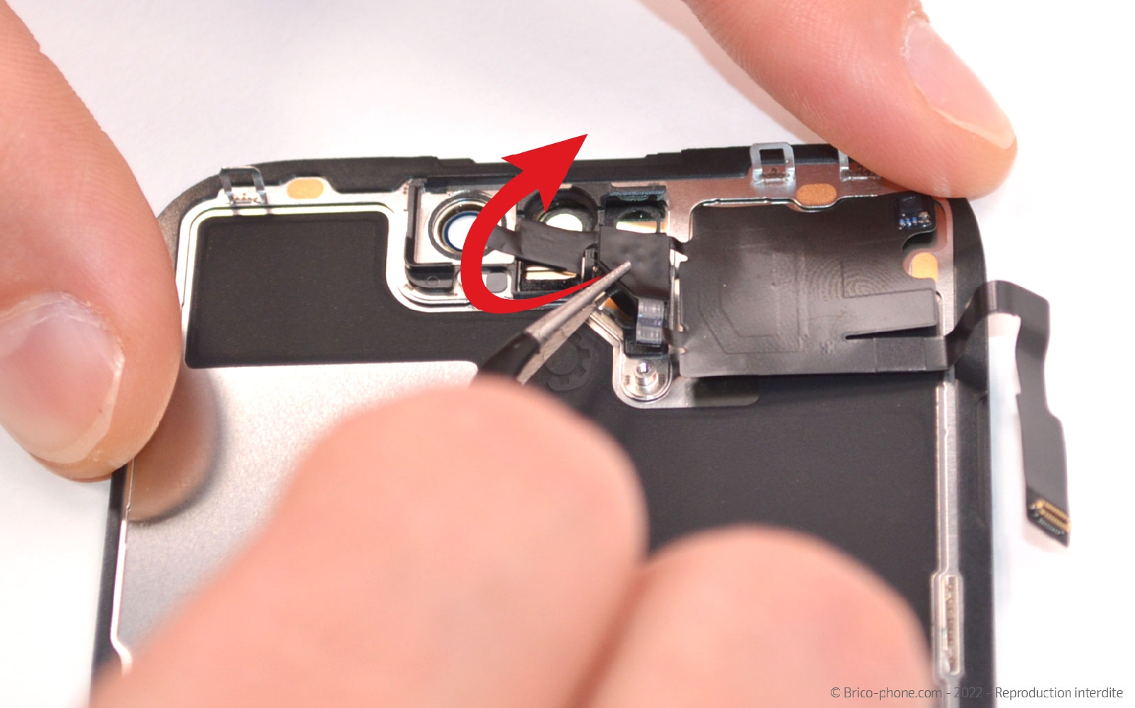 Comment remplacer l'écran  sur iPhone 14 Pro Max photo 3