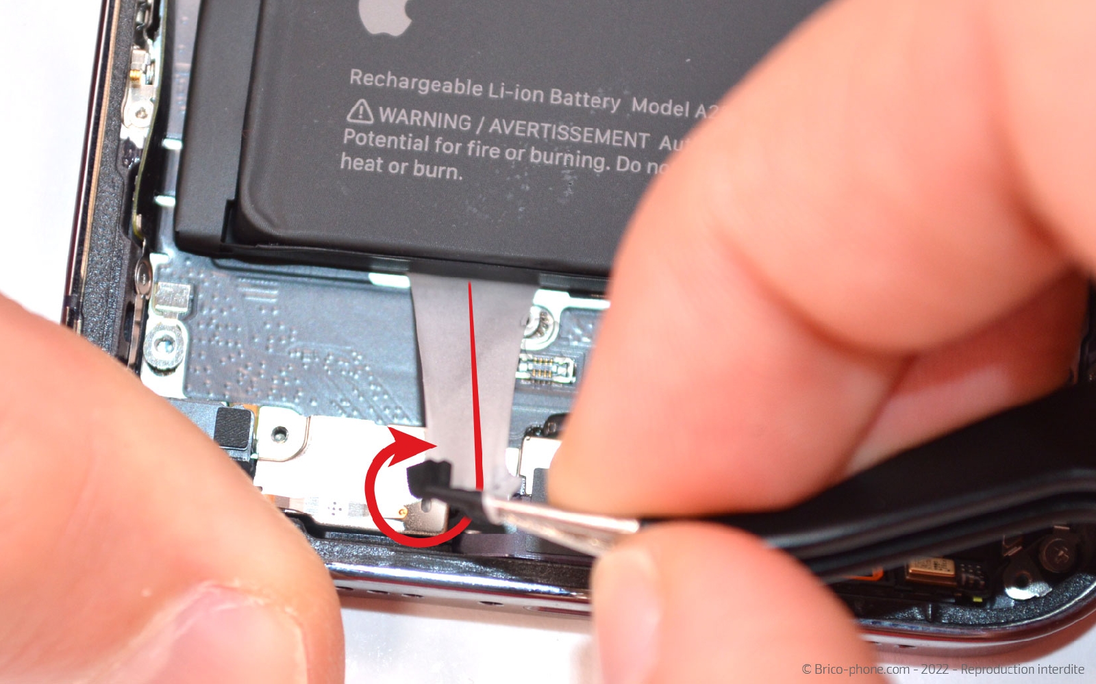  Comment changer le connecteur de charge sur iPhone 14 Pro Max photo 2