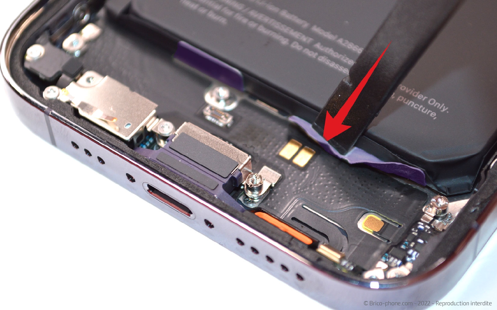 Comment changer la coque arrière sur iPhone 14 Pro Max photo 1