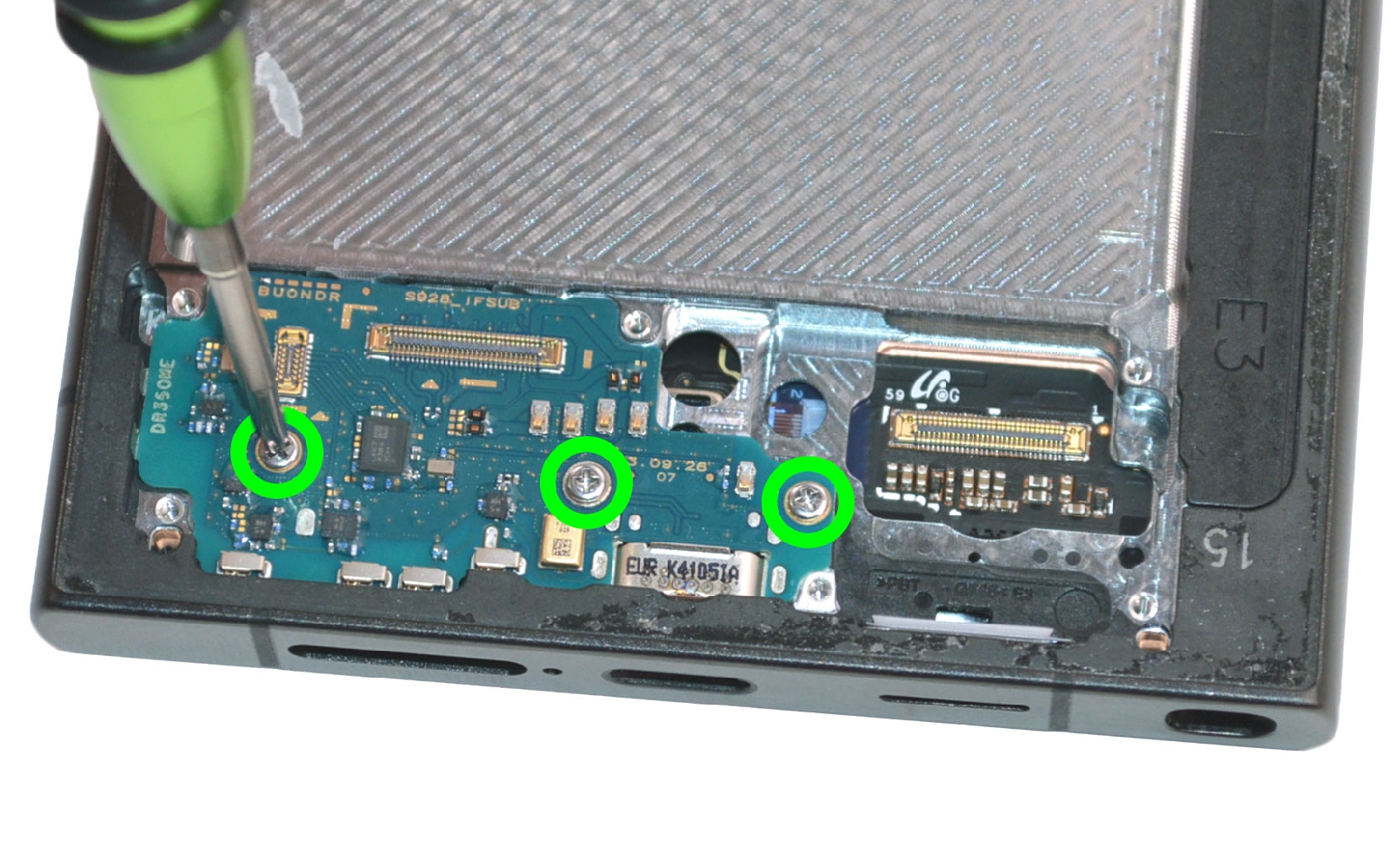 Guide de réparation sur Galaxy S24 Ultra photo 1