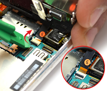 Changement de batterie sur iPhone 3GS photo 1