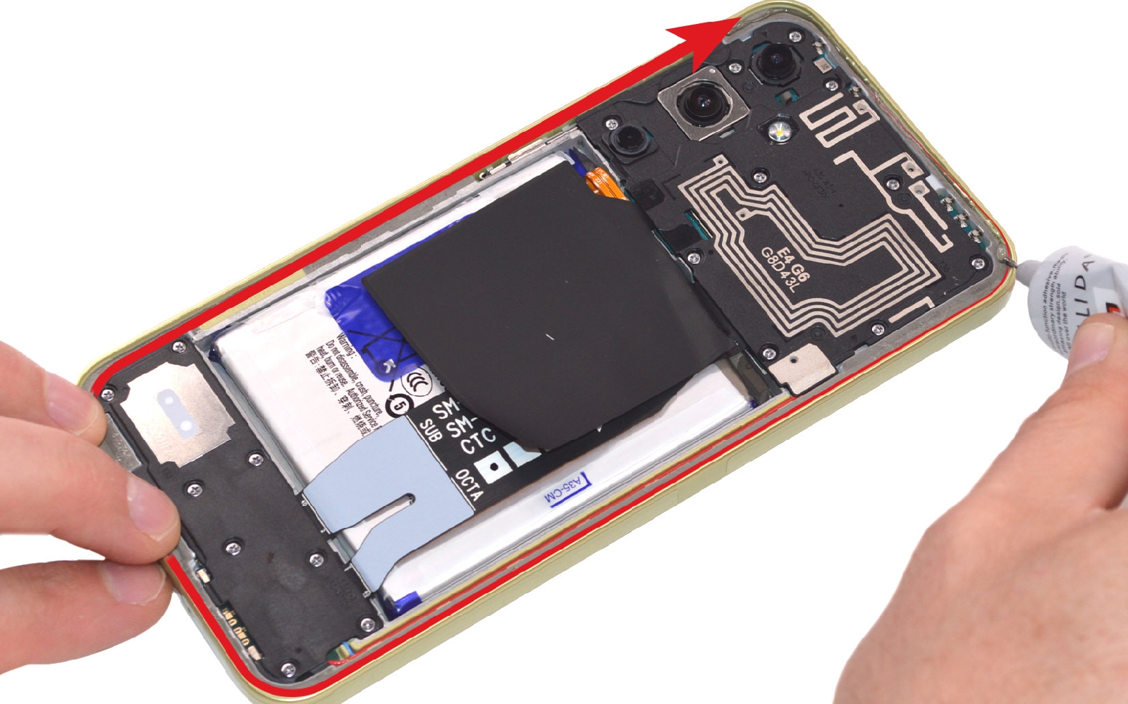 Comment changer la vitre arrière sur Galaxy A35 (5G) photo 1