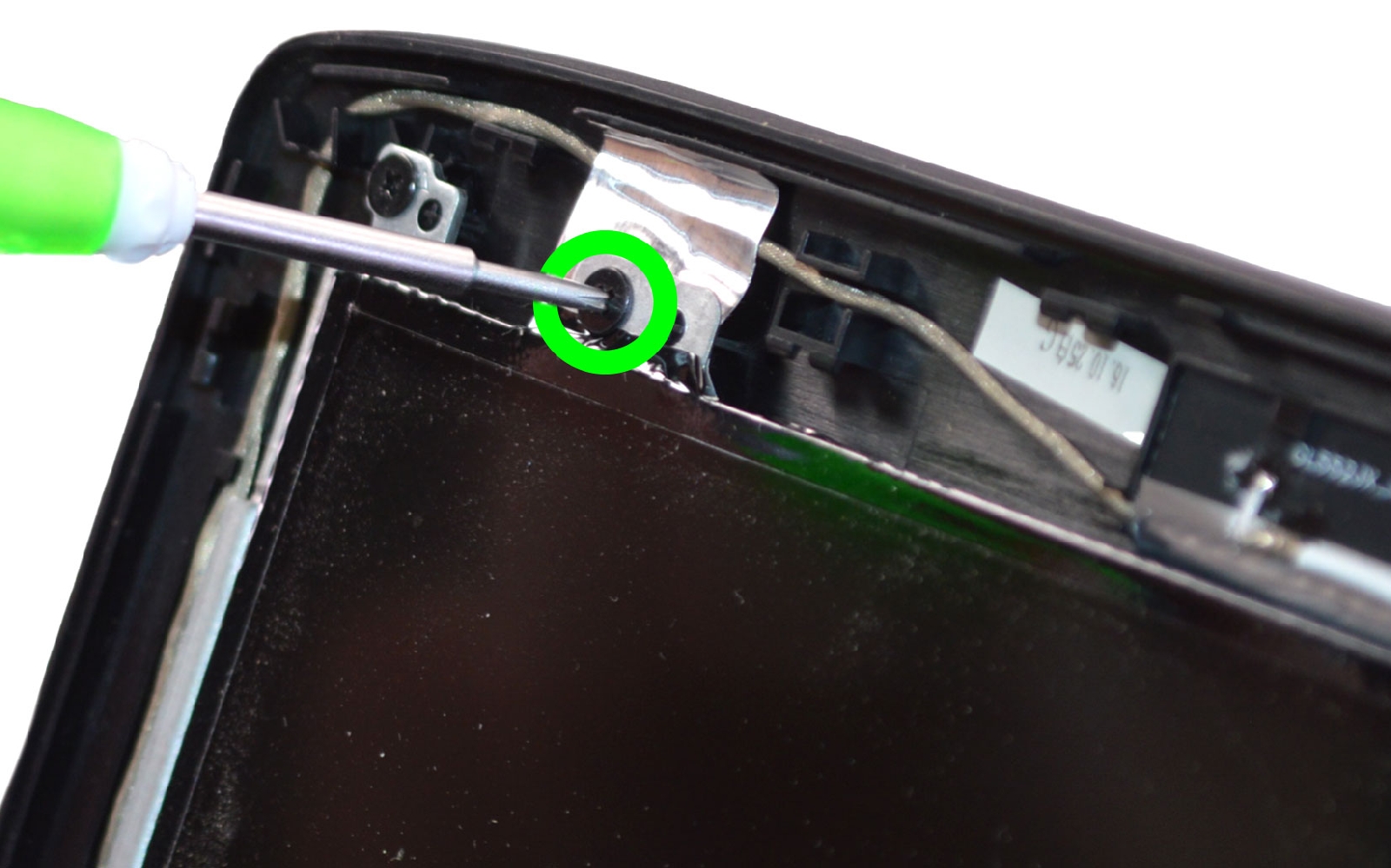 Comment remplacer la dalle LED de son ordinateur portable sur Dalle LED 15-6 photo 3