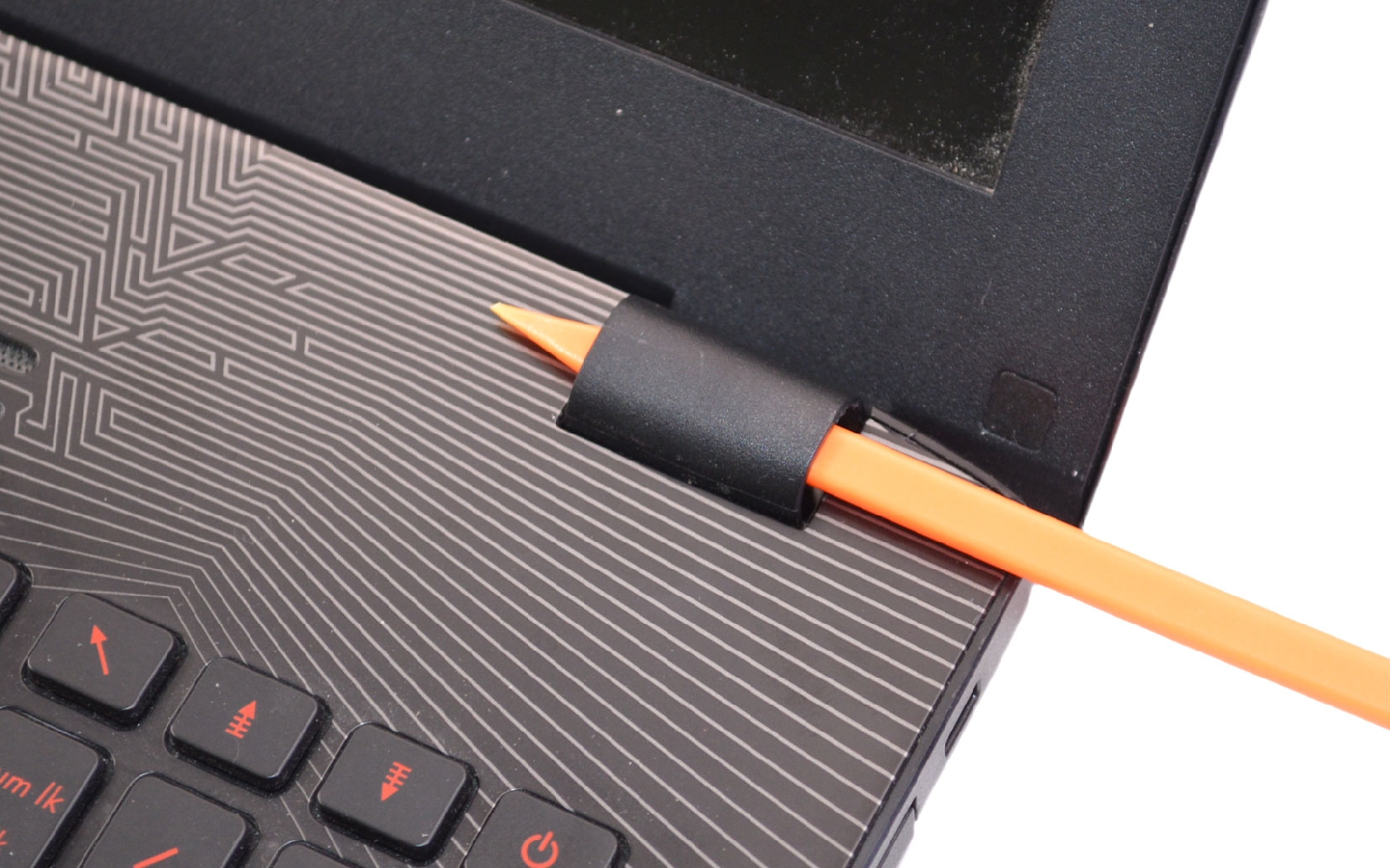 Comment remplacer la dalle LED de son ordinateur portable sur Dalle LED 15-6 photo 4