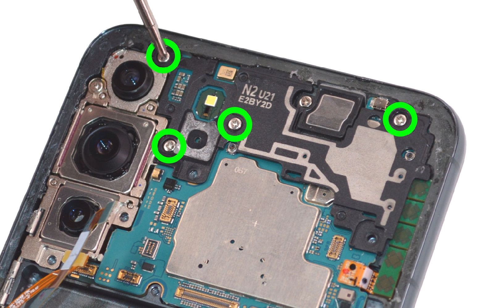 Guide de réparation sur Galaxy S22 plus photo 1