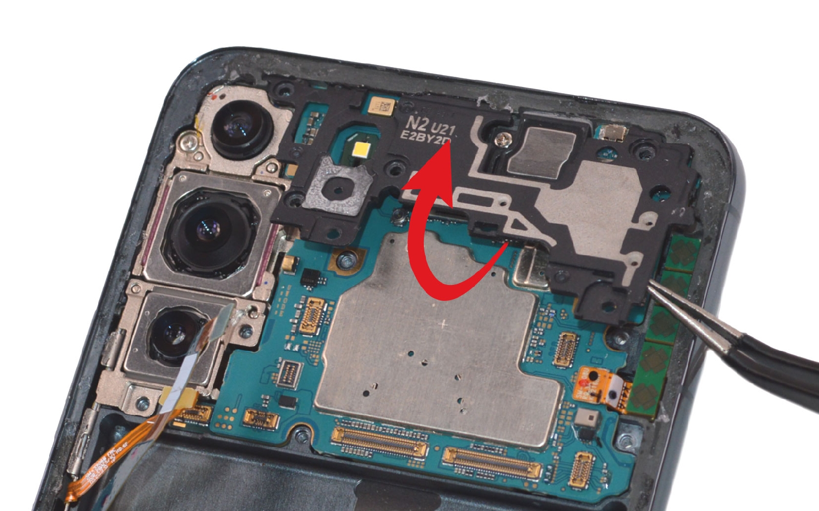 Guide de réparation sur Galaxy S22 plus photo 2