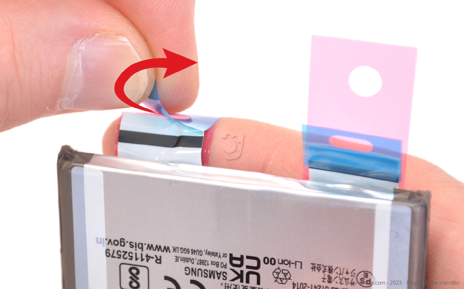 Comment remplacer le bloc écran sur Galaxy S22 plus photo 2