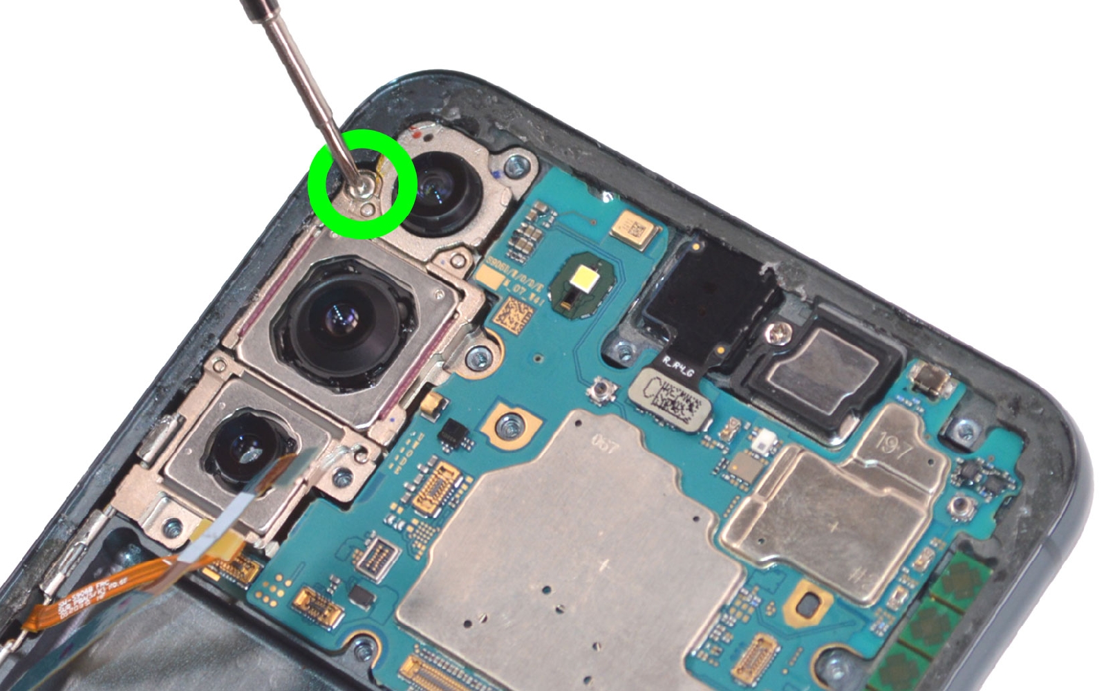 Comment remplacer le bloc écran sur Galaxy S22 plus photo 1