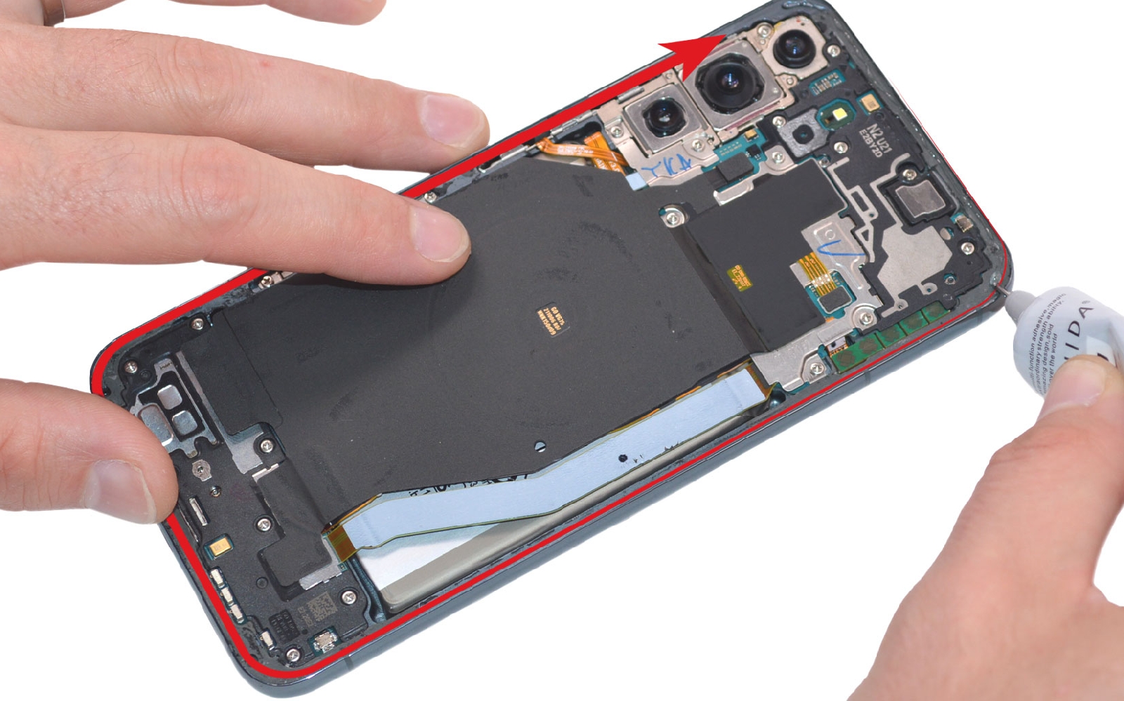 Comment changer la batterie sur Galaxy S22 plus photo 2