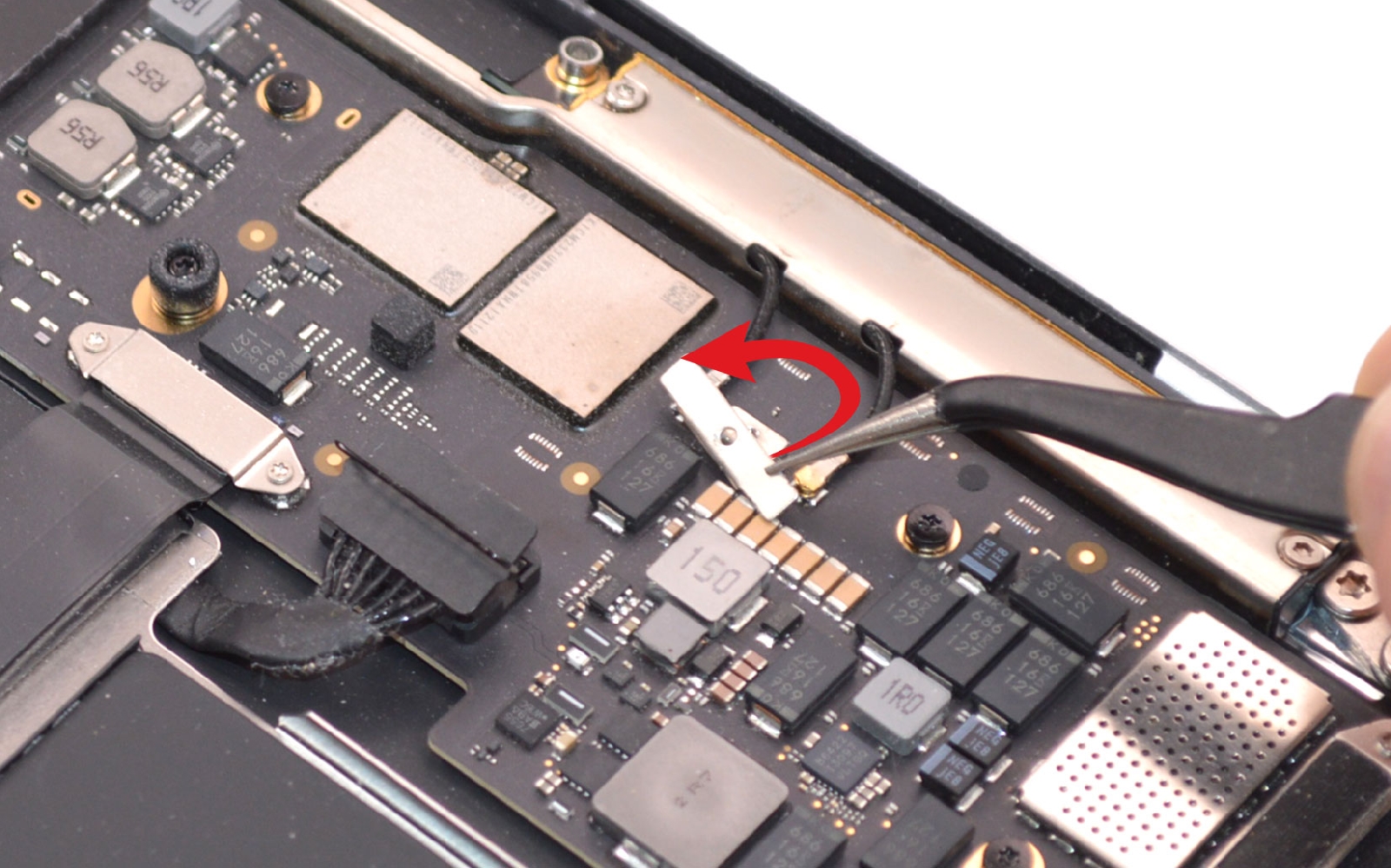 Comment remplacer le bloc écran sur Macbook Air 13 pouces M1 A2337 EMC 3598 - 2020 photo 2