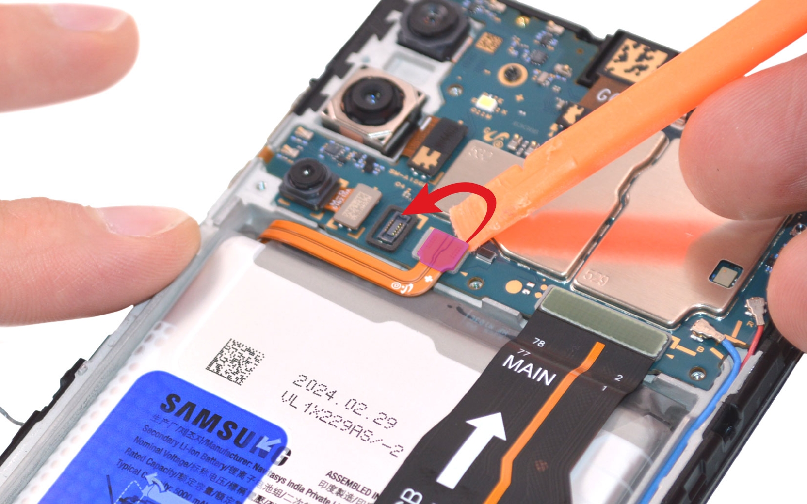 Comment changer la batterie sur Galaxy A15 (5G) photo 1