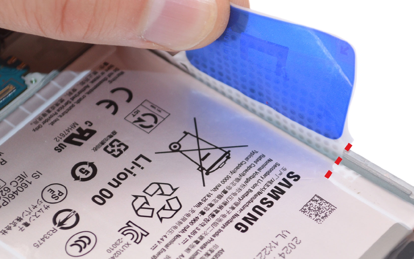 Comment changer la batterie sur Galaxy A15 (5G) photo 2