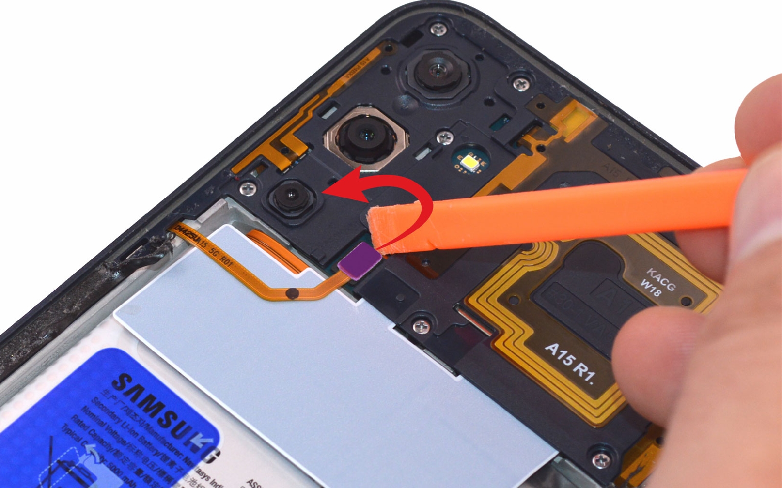 Comment changer le connecteur de charge  sur Galaxy A15 (5G) photo 2