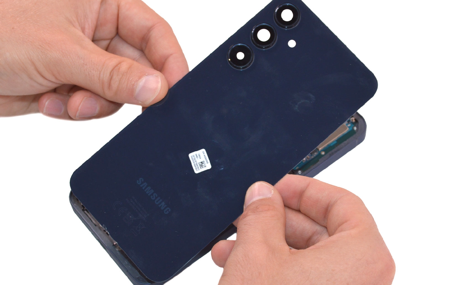 Comment changer l'écran seul sur Galaxy A55 (5G) photo 3