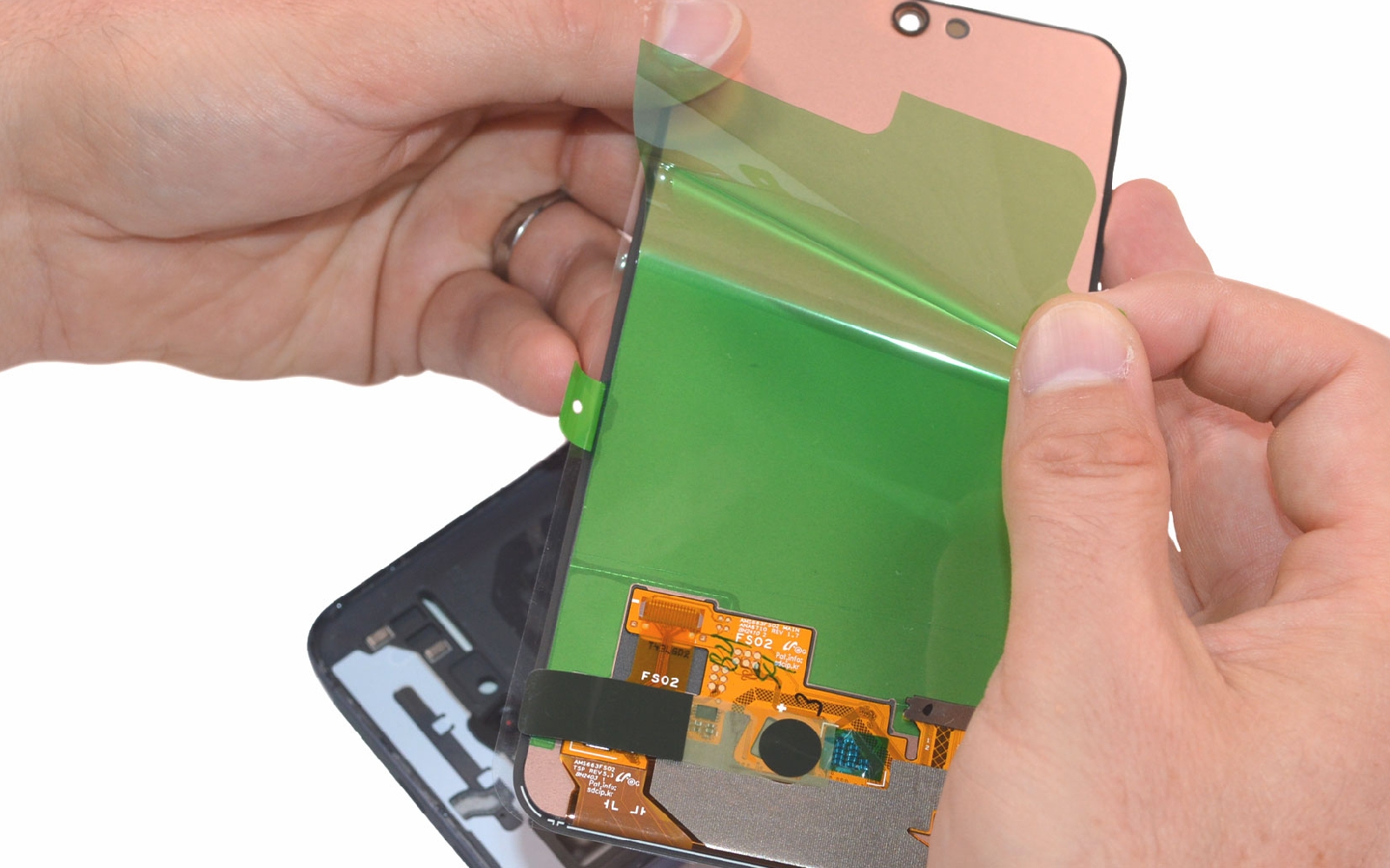 Comment changer l'écran seul sur Galaxy A55 (5G) photo 1