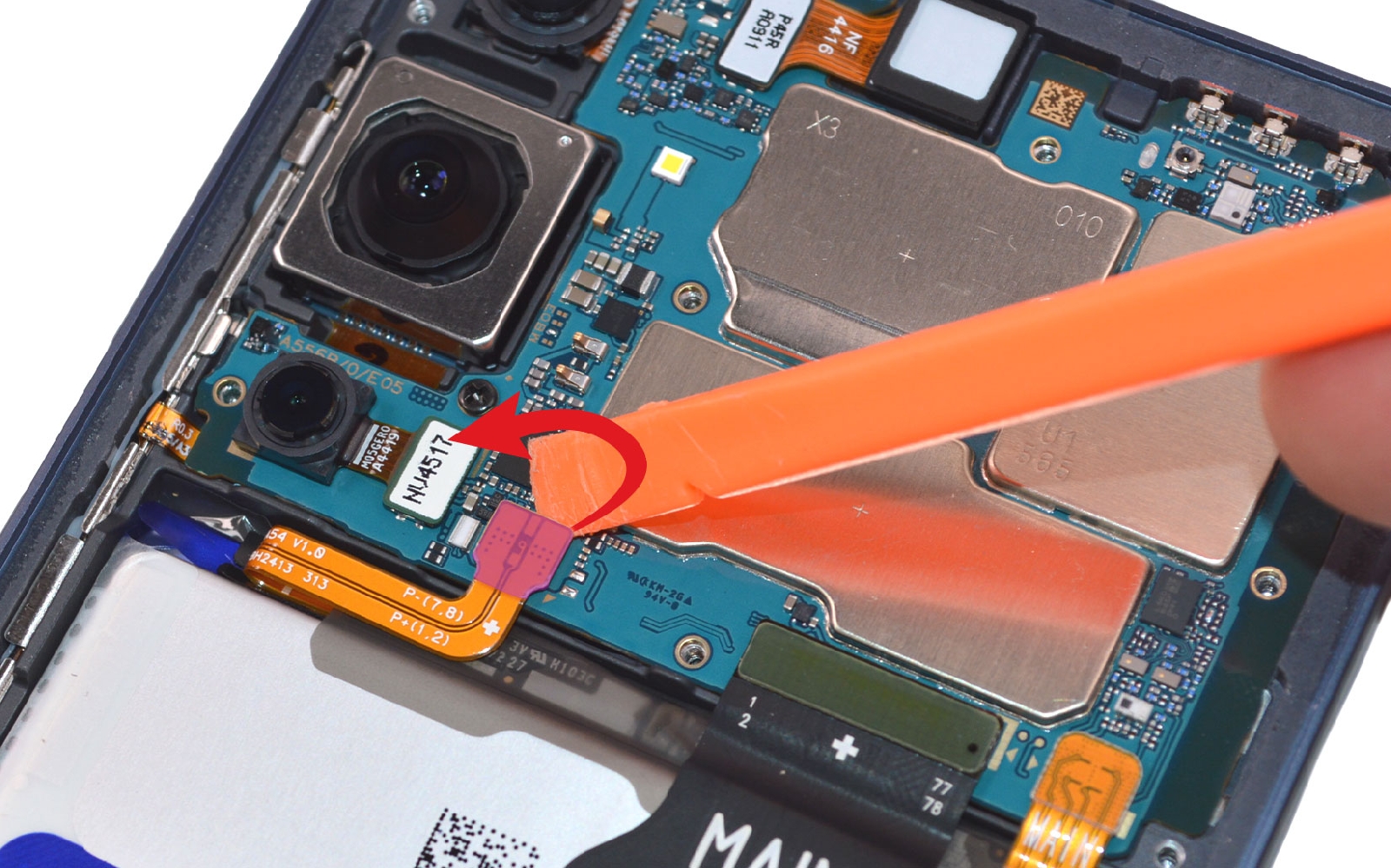 Comment changer l'écran seul sur Galaxy A55 (5G) photo 4