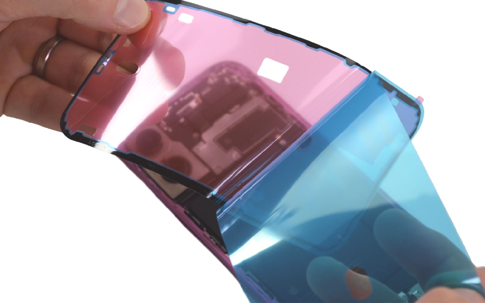 Comment remplacer le haut-parleur externe sur iPhone 16 photo 2