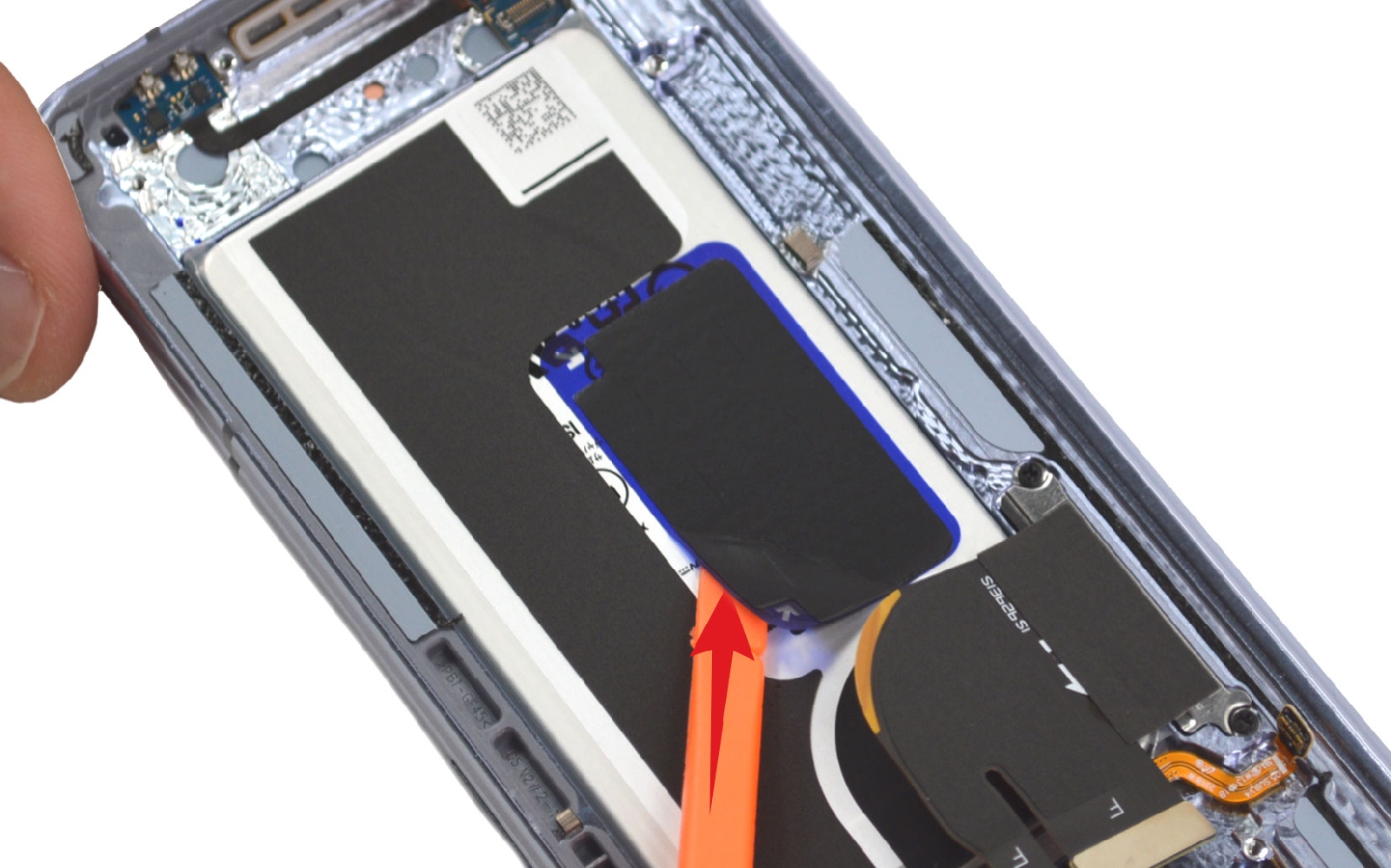 Comment changer la batterie secondaire sur Galaxy Z Fold5 photo 1