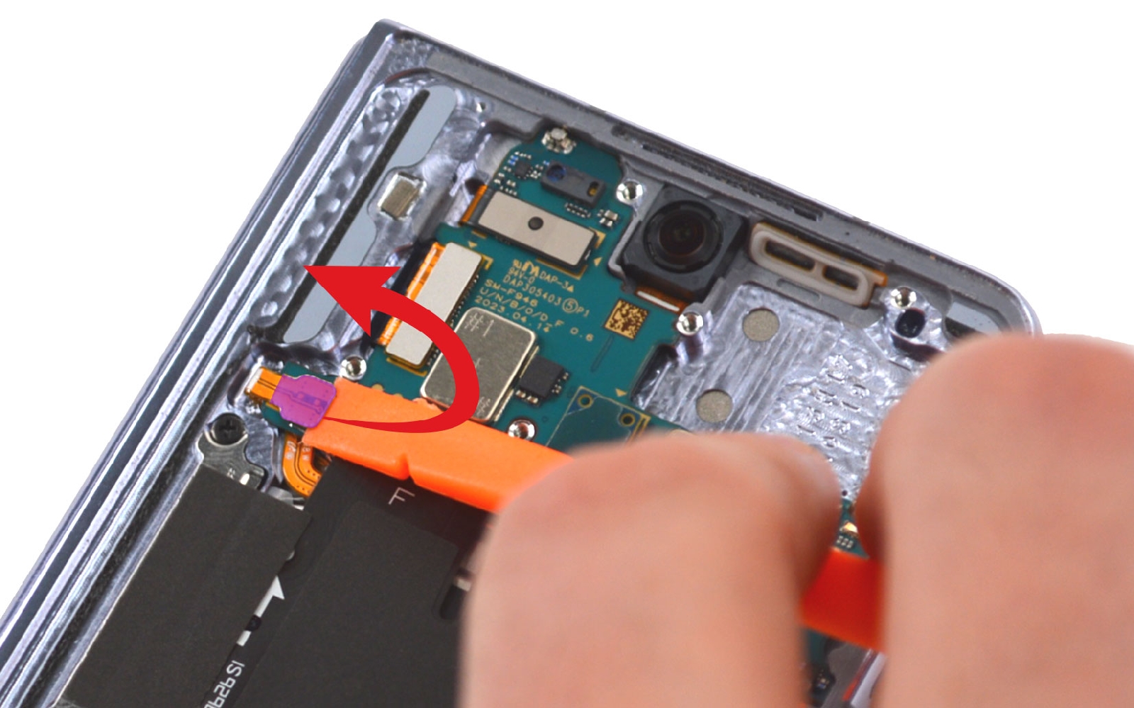 Comment changer la batterie secondaire sur Galaxy Z Fold5 photo 1