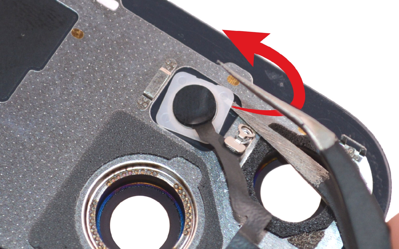 Comment changer la vitre arrière nue sur iPhone 15 photo 2