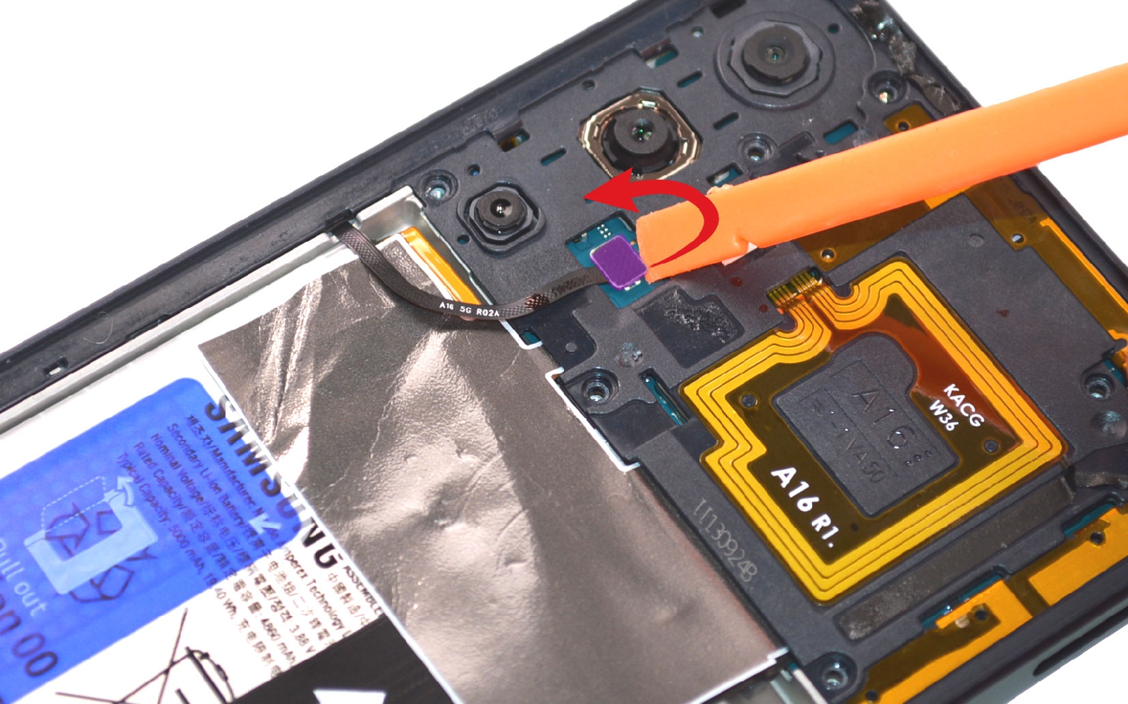 Comment changer la batterie sur Galaxy A16 (5G) photo 2