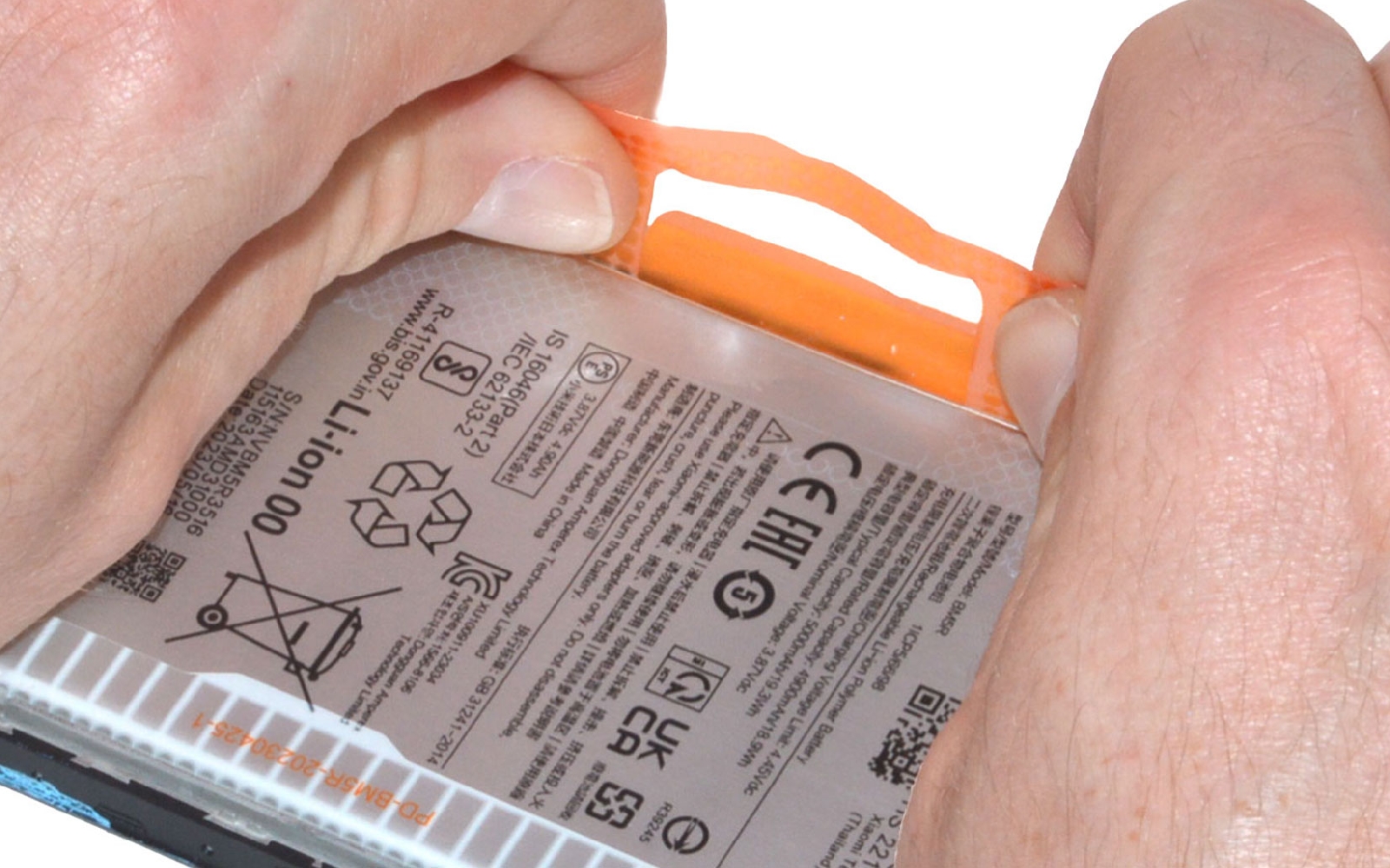 Comment changer la batterie sur Redmi 14C photo 2