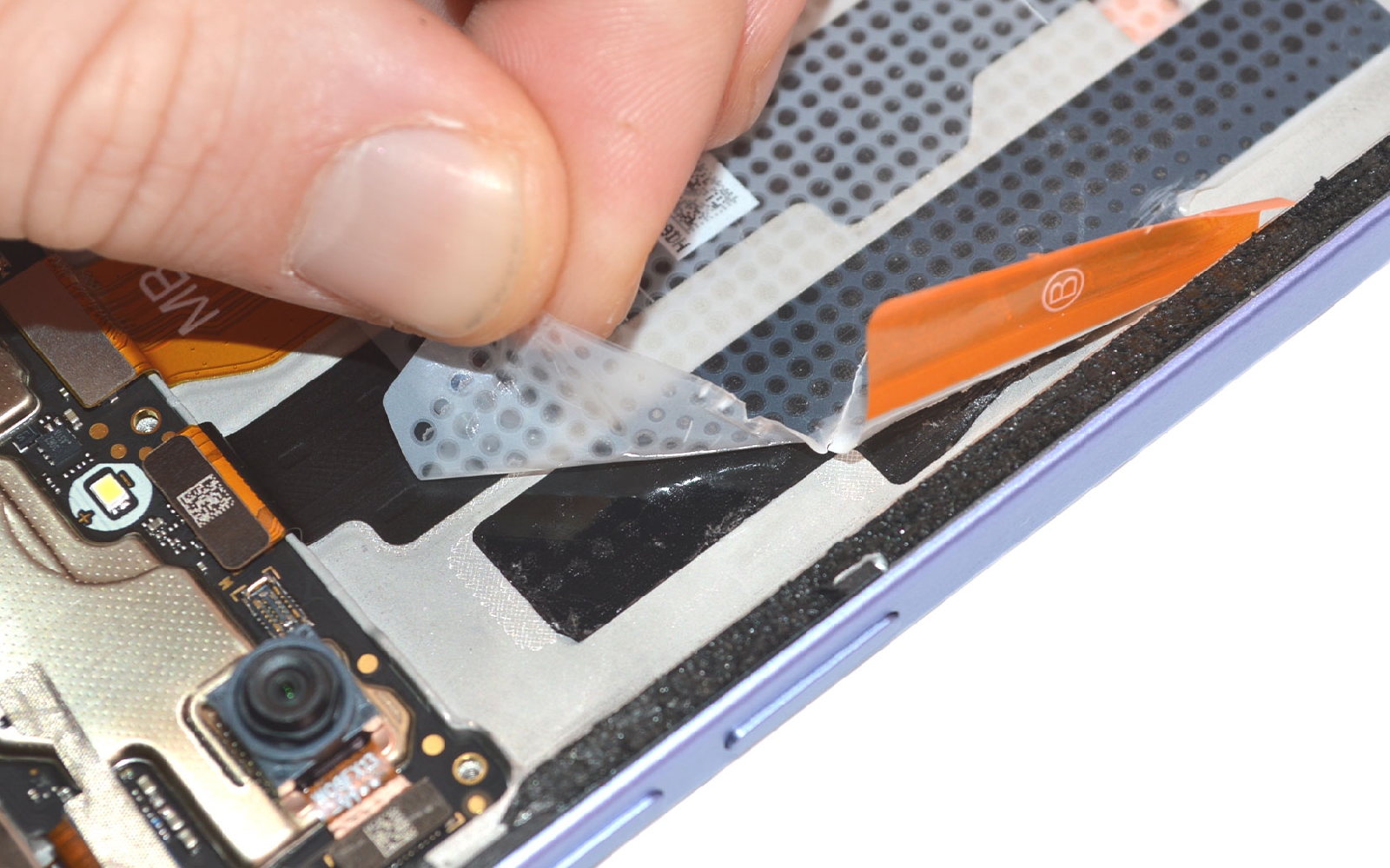 Comment changer la batterie sur Redmi Note 13 pro (4G) photo 4