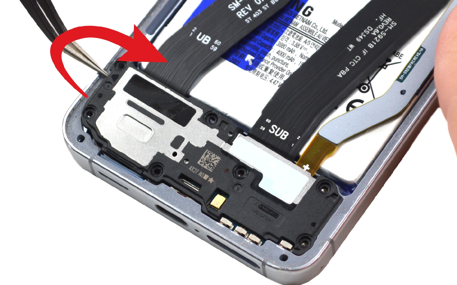 Comment changer la batterie sur Galaxy S24 photo 3
