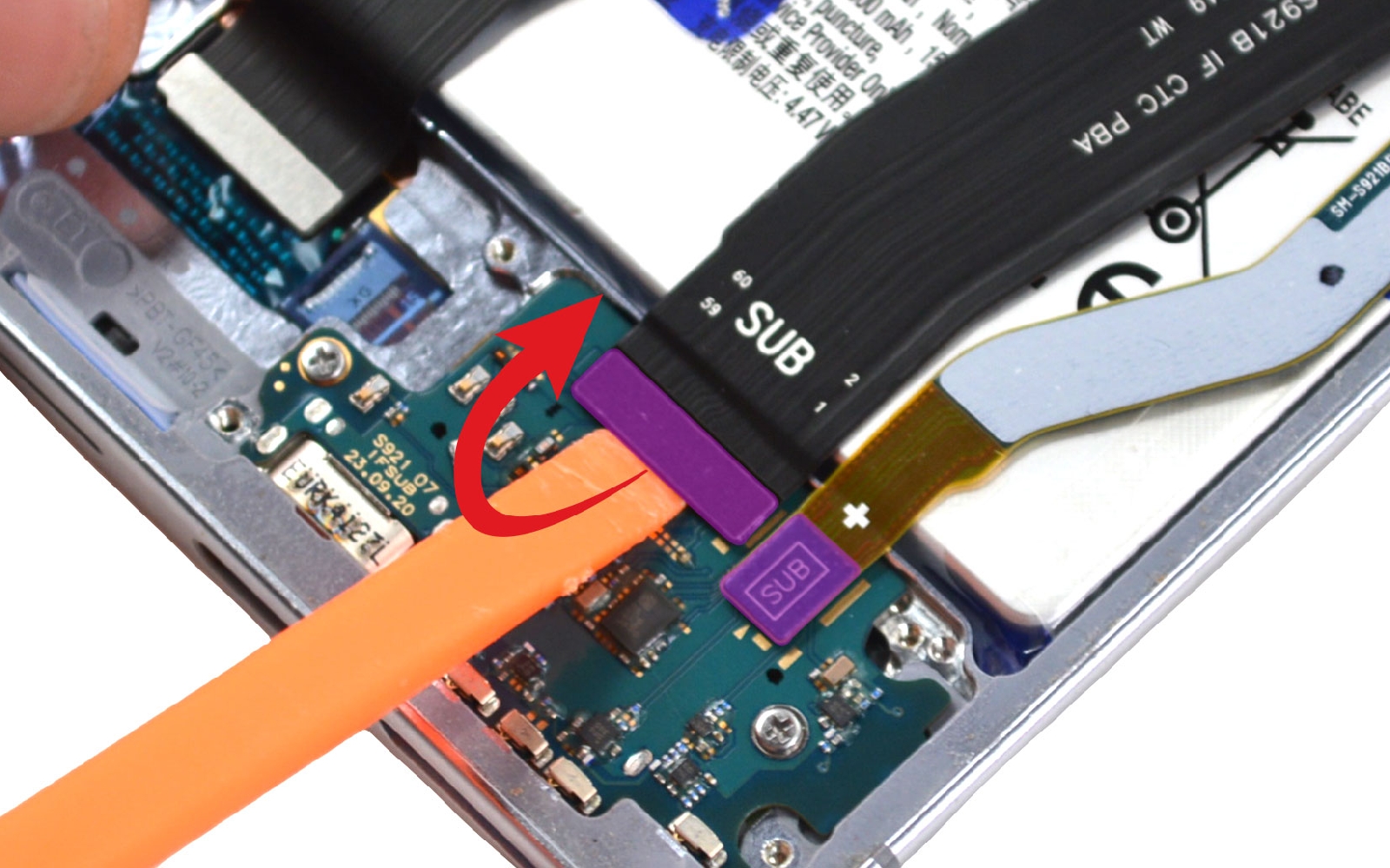 Comment changer le connecteur de charge  sur Galaxy S24 photo 1