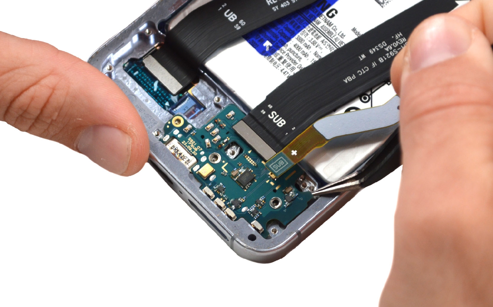 Comment changer le connecteur de charge  sur Galaxy S24 photo 3