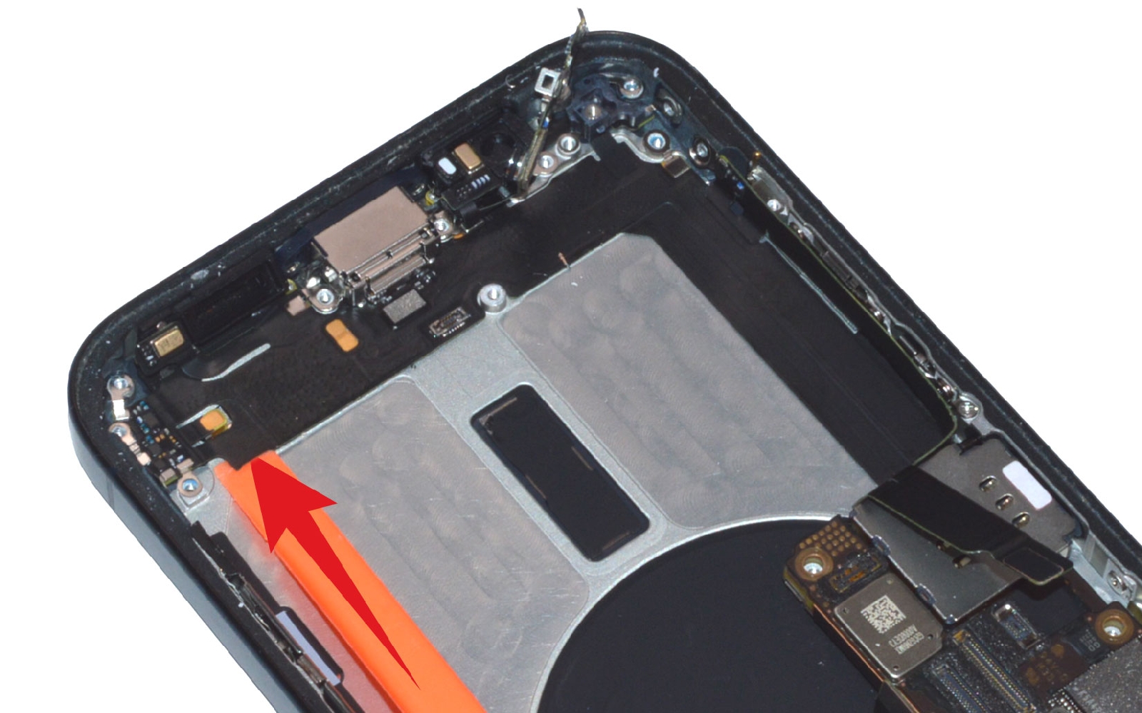 Comment changer le connecteur de charge  sur iPhone 15 Pro Max photo 2