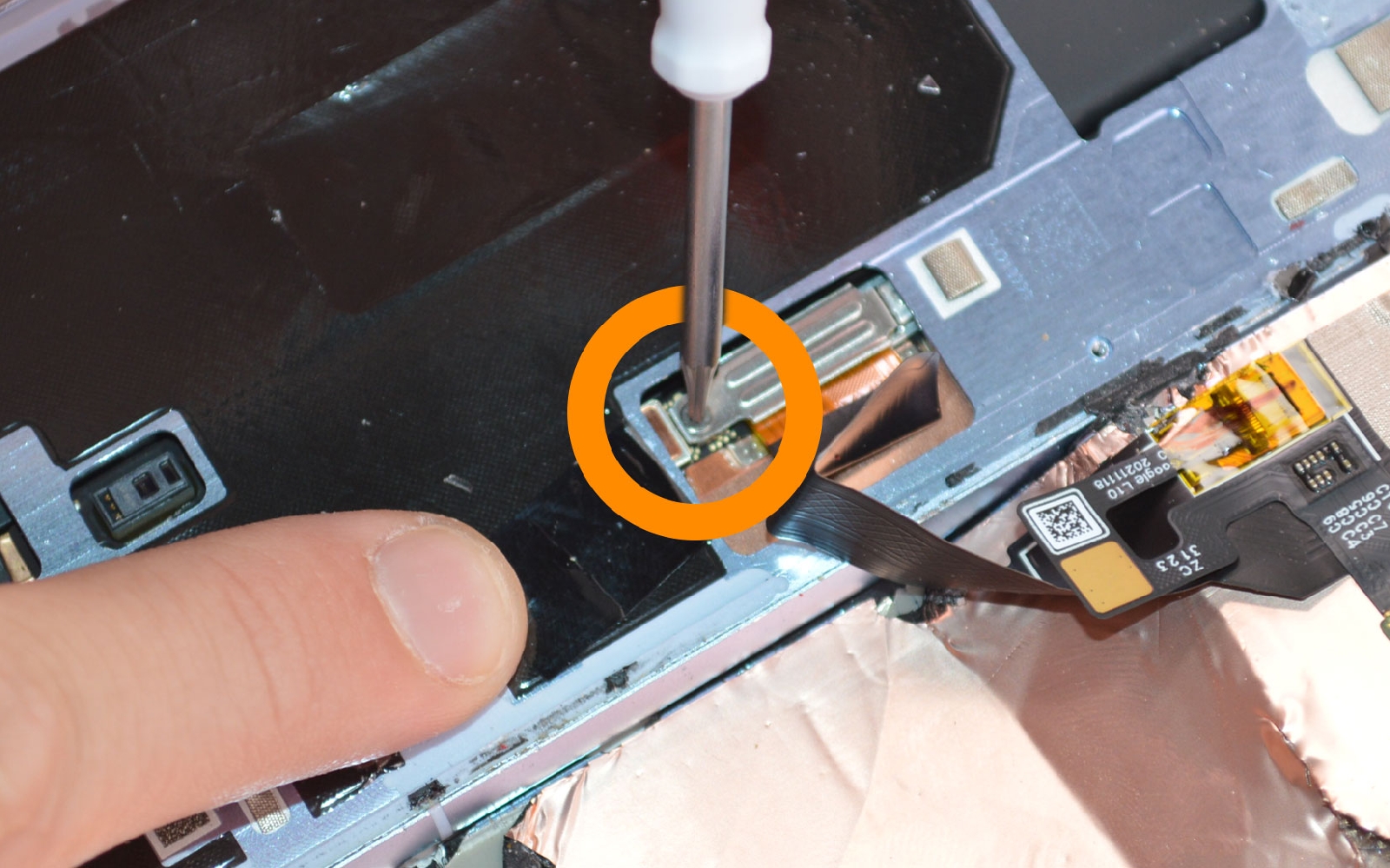 Guide de réparation sur Pixel 7A photo 1