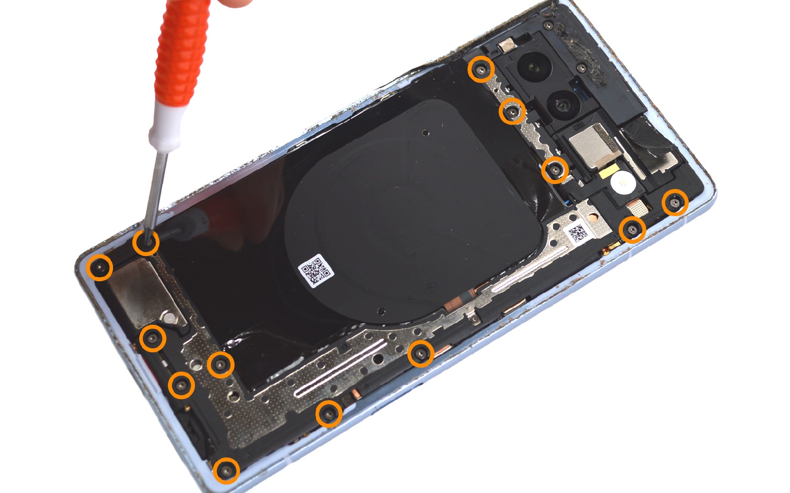 Comment changer l'écran seul sur Pixel 7A photo 1