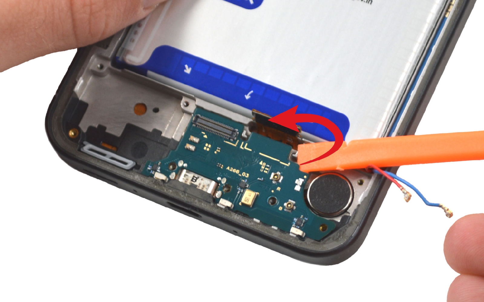 Comment changer le connecteur de charge  sur Galaxy A26 5G photo 3