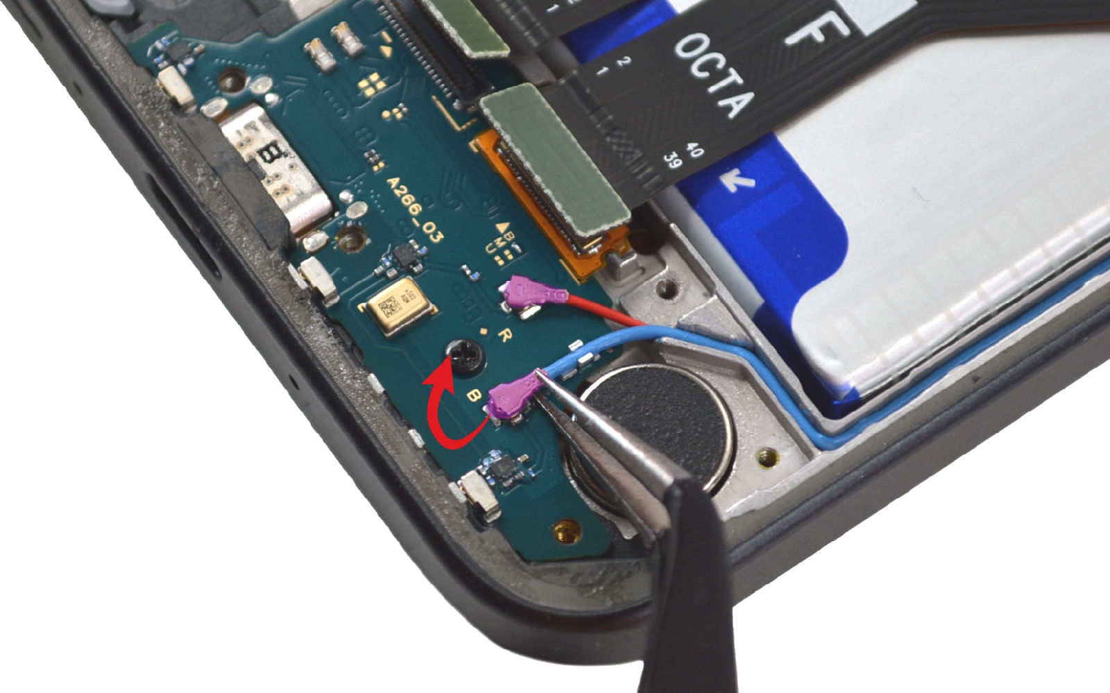 Comment changer le connecteur de charge  sur Galaxy A26 5G photo 2