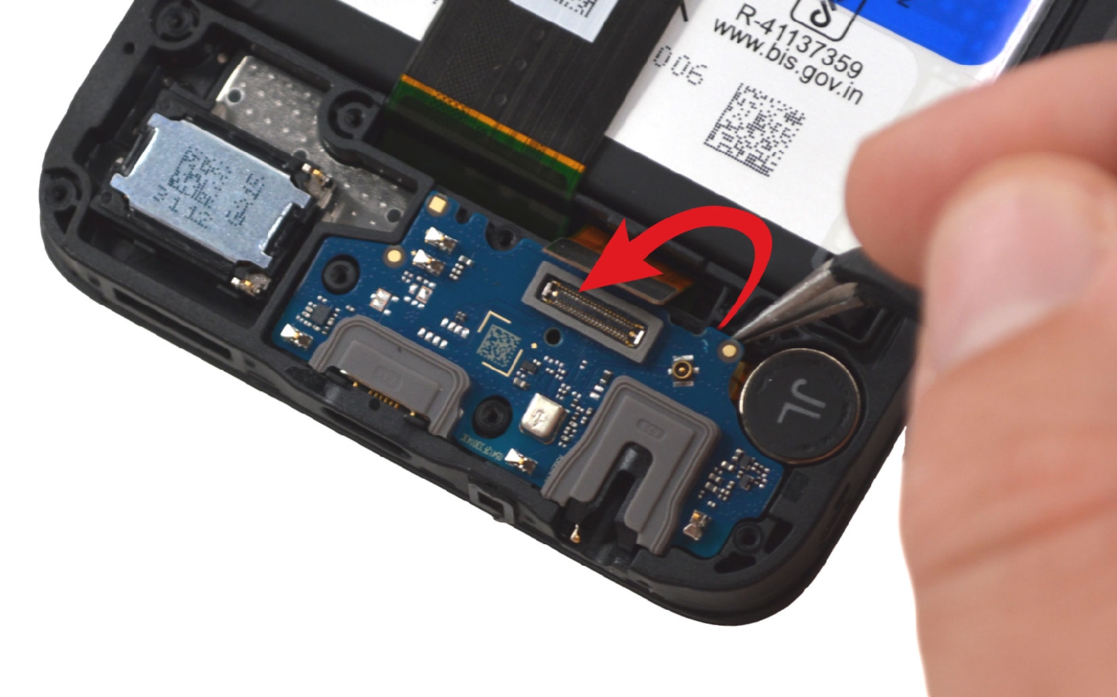 Comment changer le connecteur de charge  sur Galaxy A05s photo 3