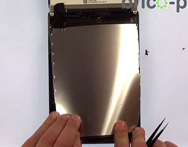 Changement de vitre tactile sur iPad Mini 2 photo 1