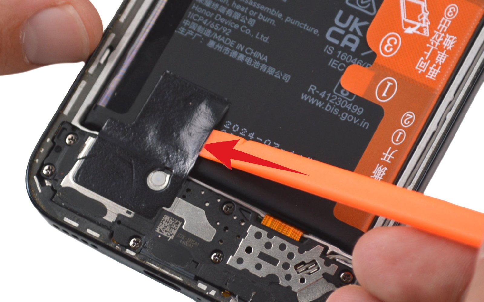 Comment changer le connecteur de charge  sur Honor 200 Lite photo 1